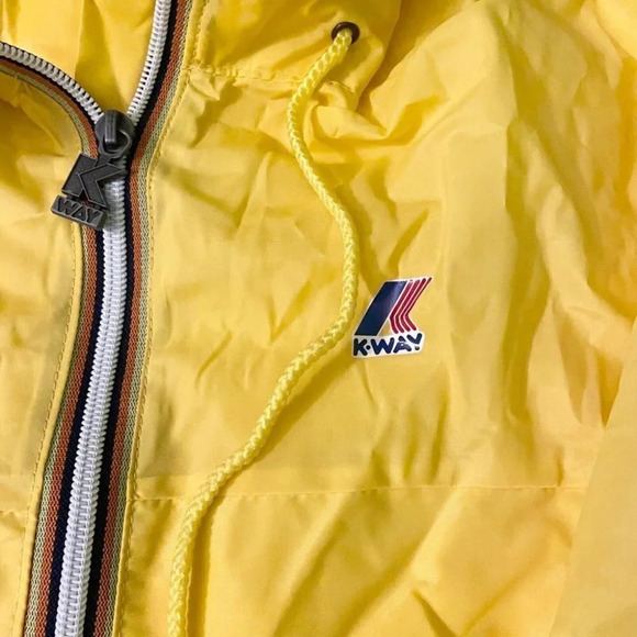 Vintage K Way Yellow Windbreaker Size 5 Packable Raincoat Jacket Unisex - Picture 3 of 12